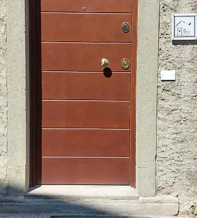 Via Castello Da Mary *